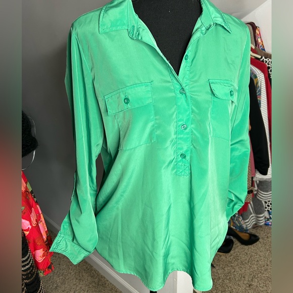 Old Navy Tops - Old Navy green blouse- medium